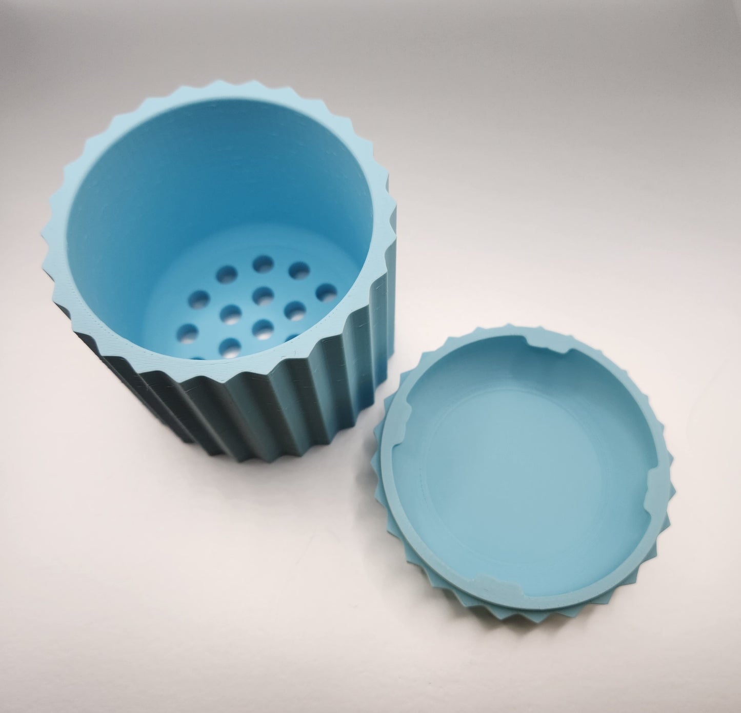 Verdant Design Indoor Tabletop Planter Pot Mid Century Modern Cute Planter removable drip tray unique planters succulent pots