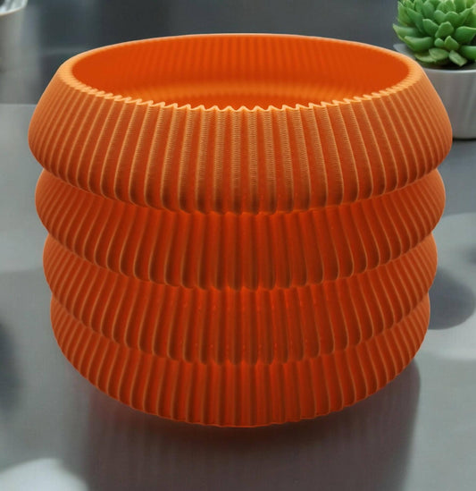 Capri Pot designed by Lu Cop